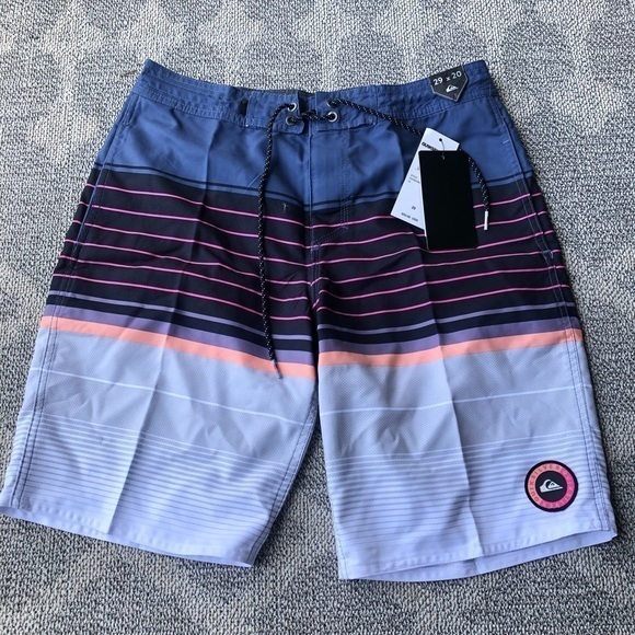 Quiksilver Swell Vision Beach Shorts - Picture 1 of 5